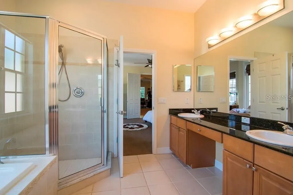 2907 Hansen Manor Lane Tampa FL 33611