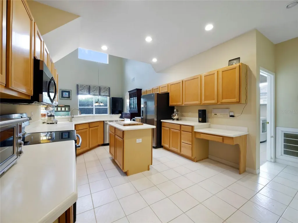 808 Palmetto Terrace Oviedo FL 32765
