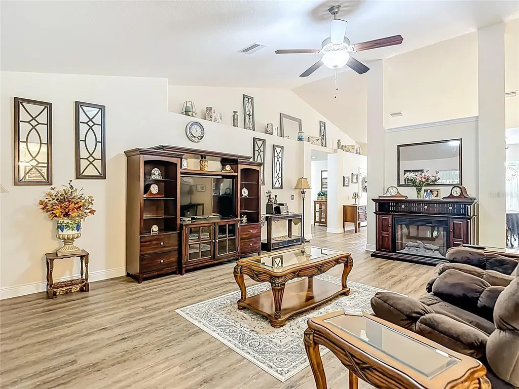 4 Fig Court E Homosassa FL 34446