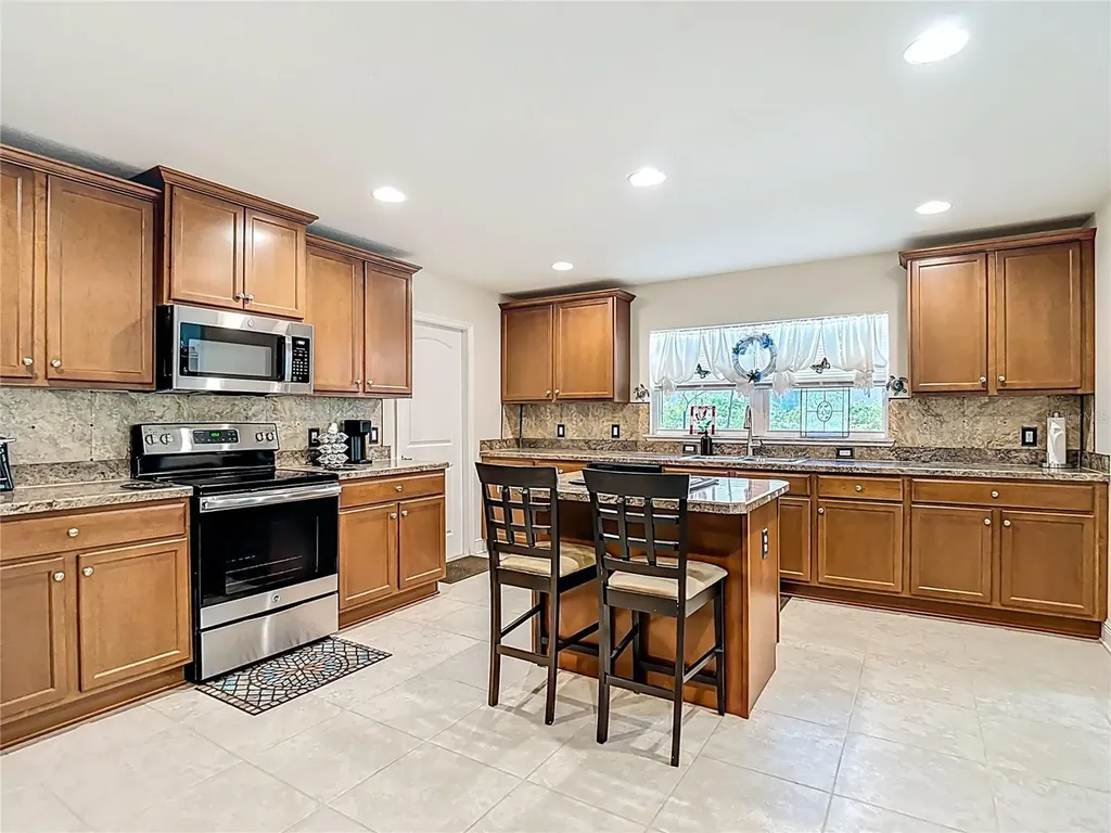 4 Fig Court E Homosassa FL 34446