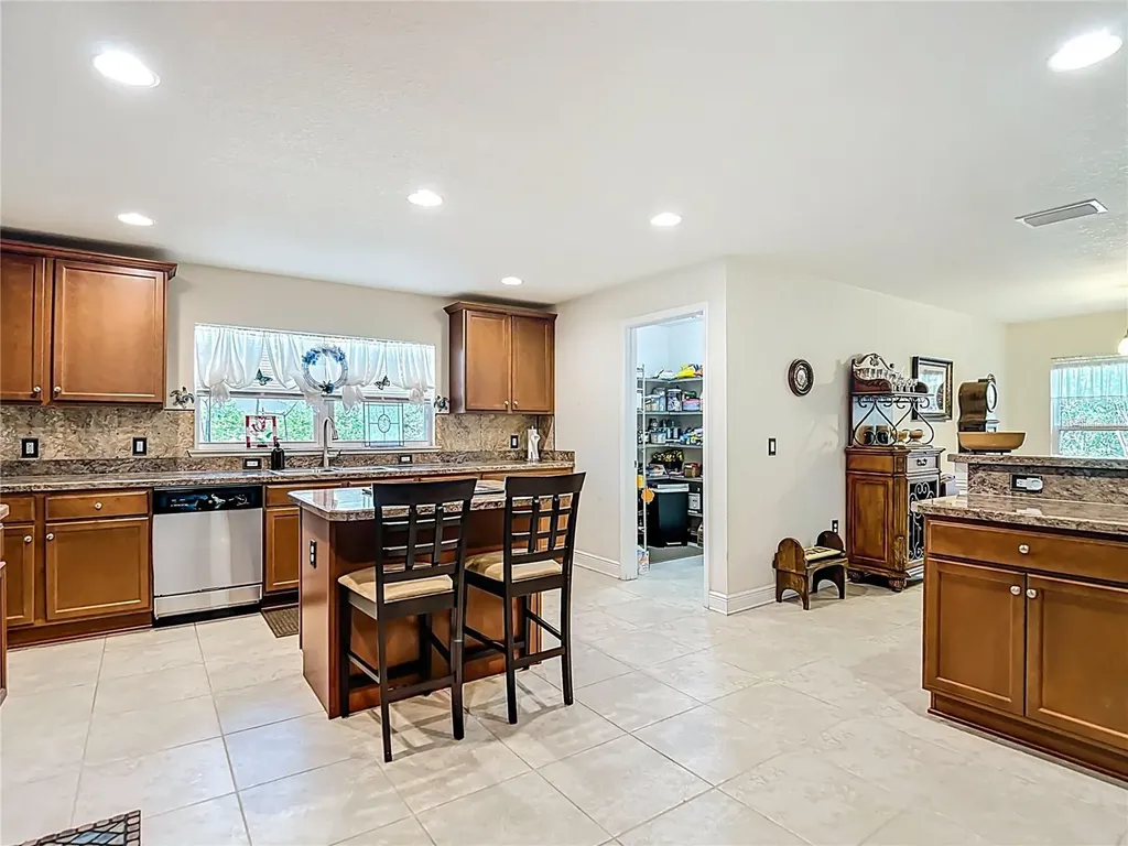 4 Fig Court E Homosassa FL 34446