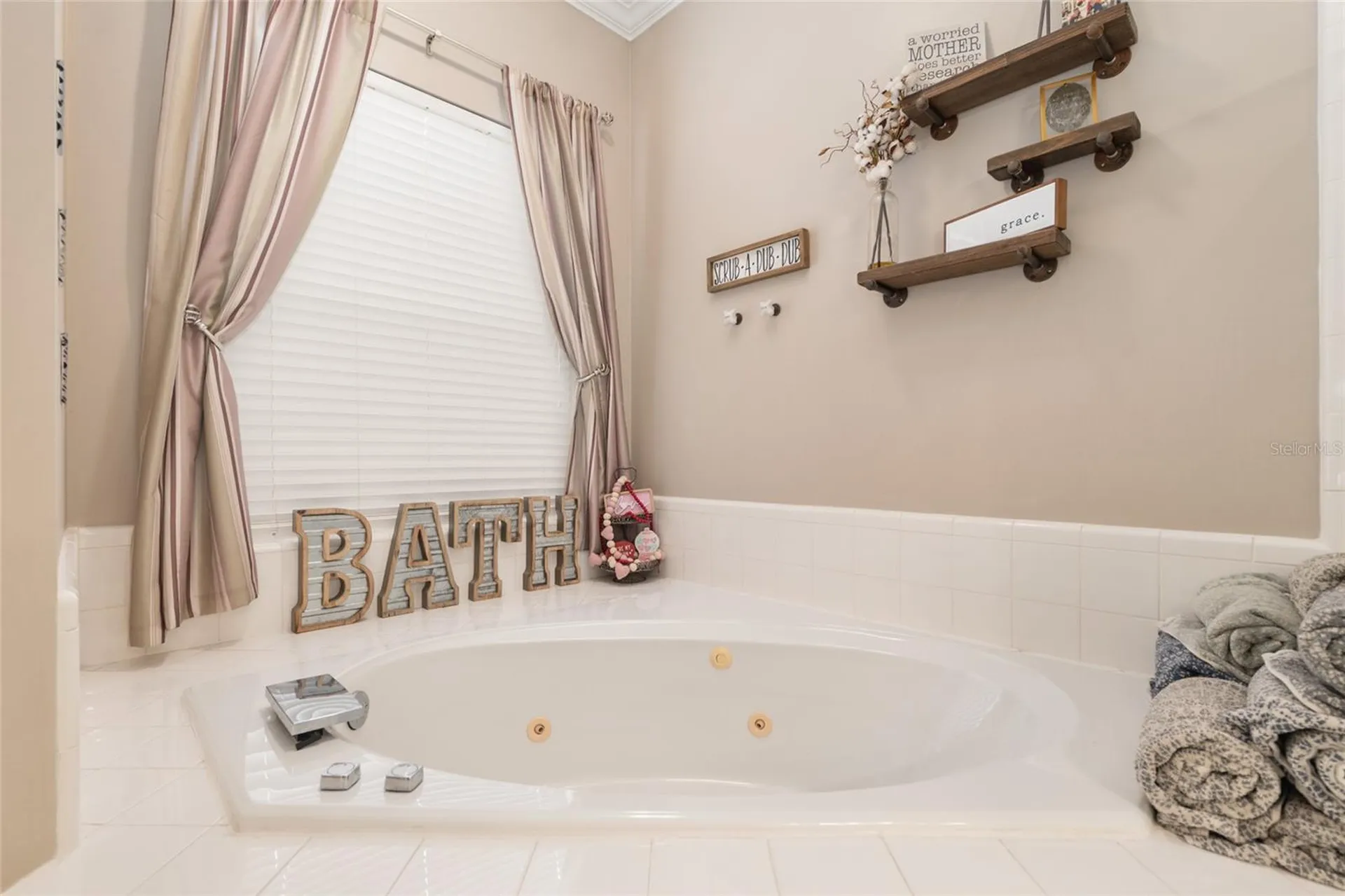 9350 SW 46th Place Gainesville FL 32608