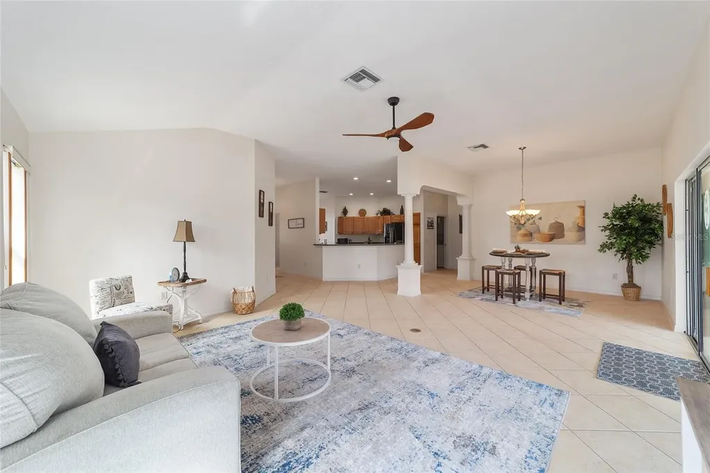 8761 SE 168th Kittredge Loop The Villages FL 32162