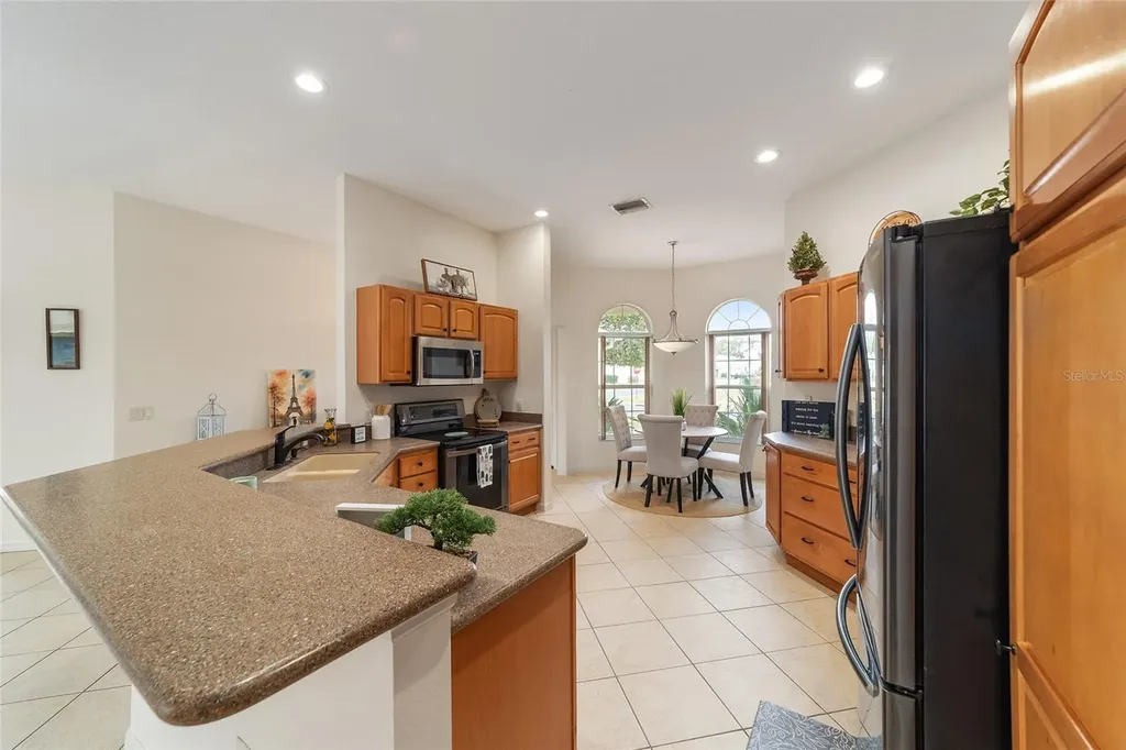 8761 SE 168th Kittredge Loop The Villages FL 32162