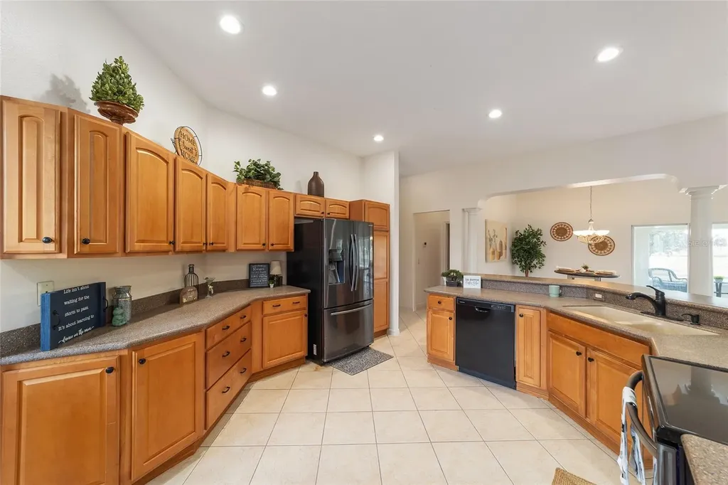 8761 SE 168th Kittredge Loop The Villages FL 32162