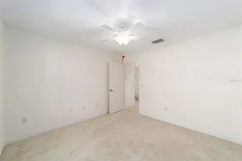 8761 SE 168th Kittredge Loop The Villages FL 32162