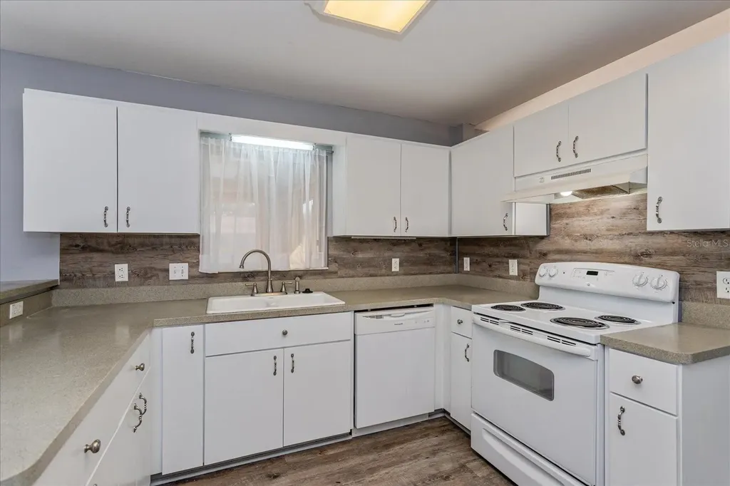 6114 SW 104th Street Ocala FL 34476