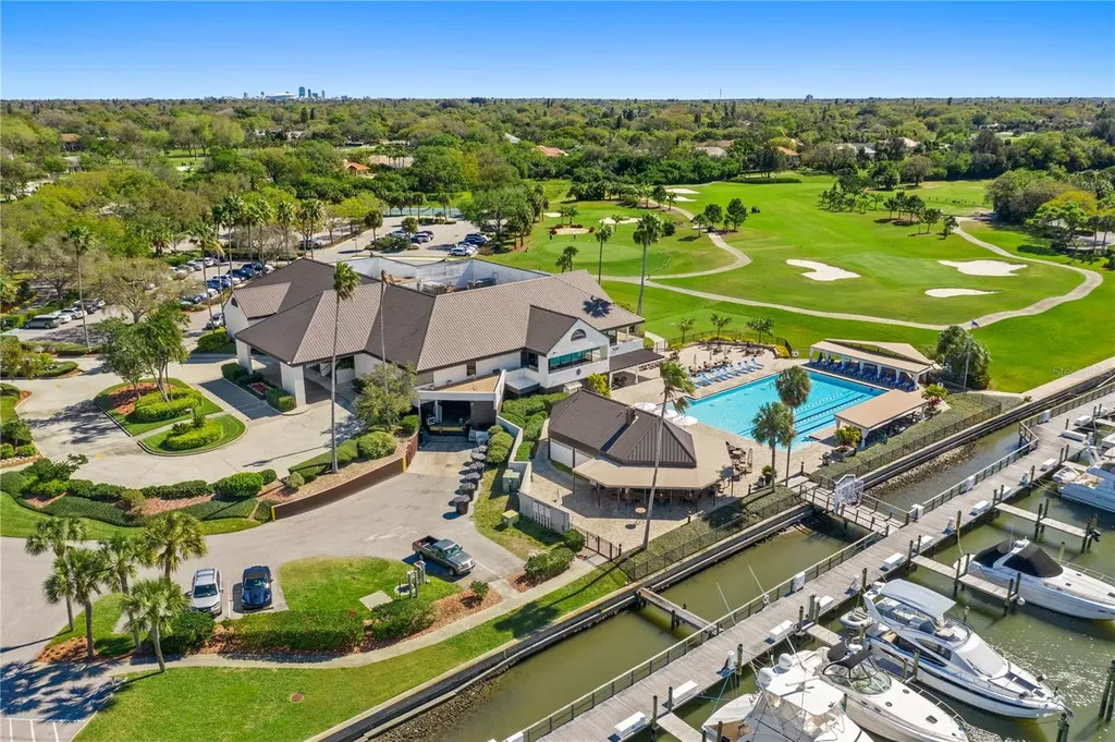 5950 Pelican Bay Plaza S Gulfport FL 33707