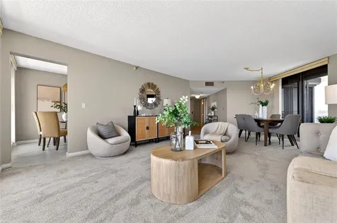 5950 Pelican Bay Plaza S Gulfport FL 33707