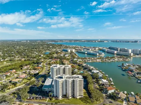 5950 Pelican Bay Plaza S Gulfport FL 33707