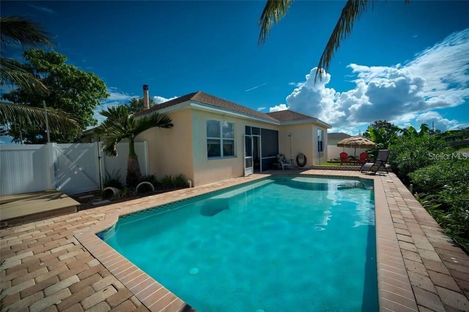 6614 64th Bradenton FL 34203