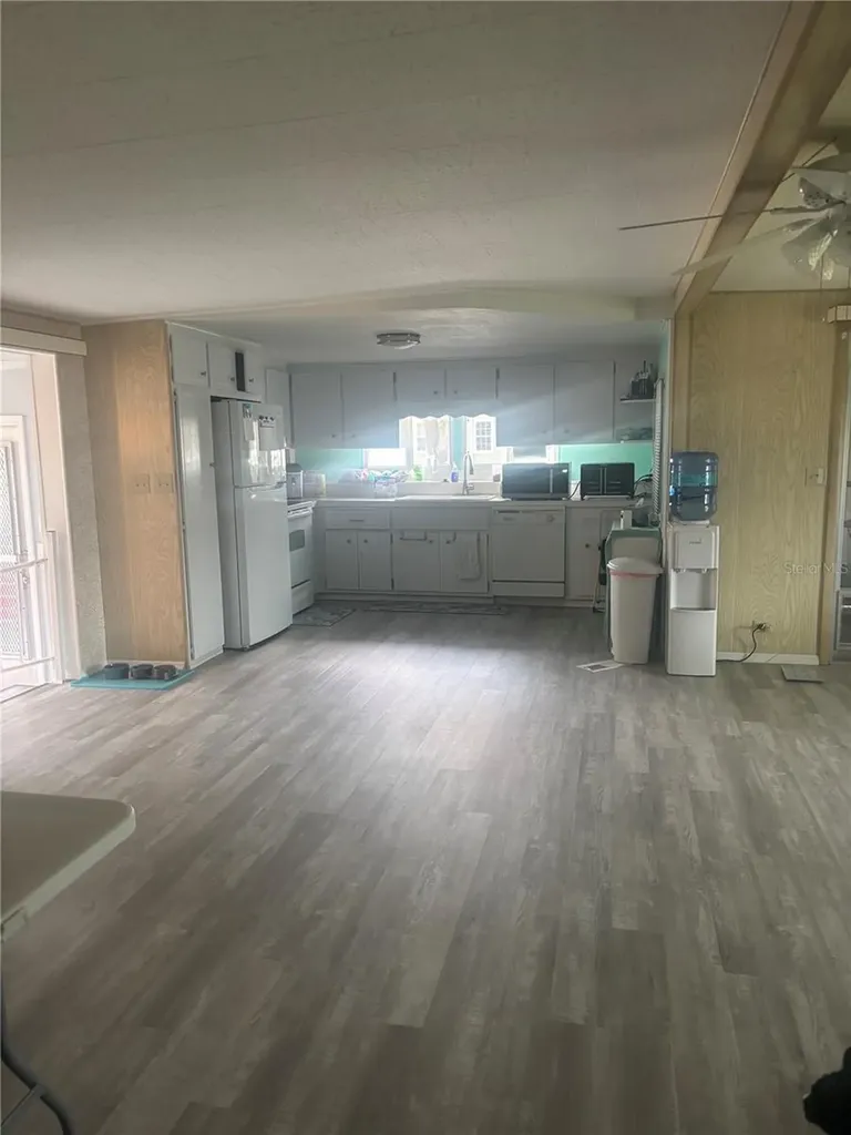 105 Freedom Court Palm Harbor FL 34684