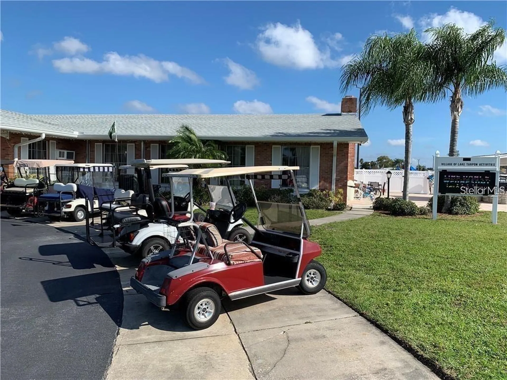 105 Freedom Court Palm Harbor FL 34684
