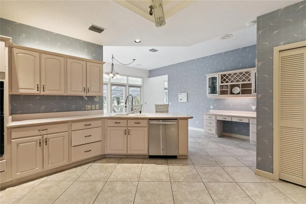 1813 Hidden Pine Lane Apopka FL 32712