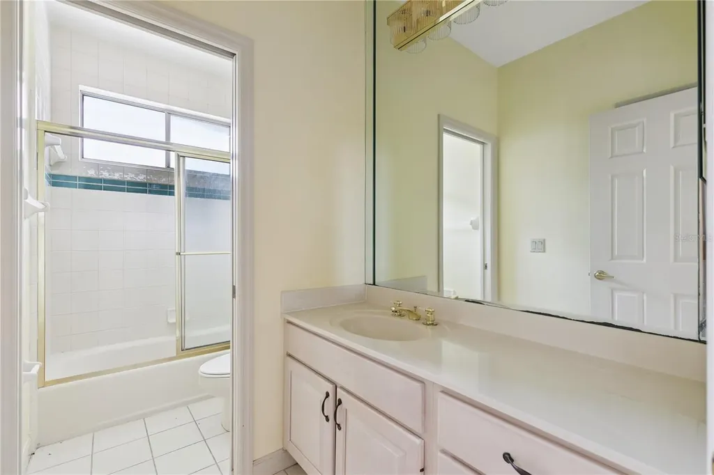 1813 Hidden Pine Lane Apopka FL 32712