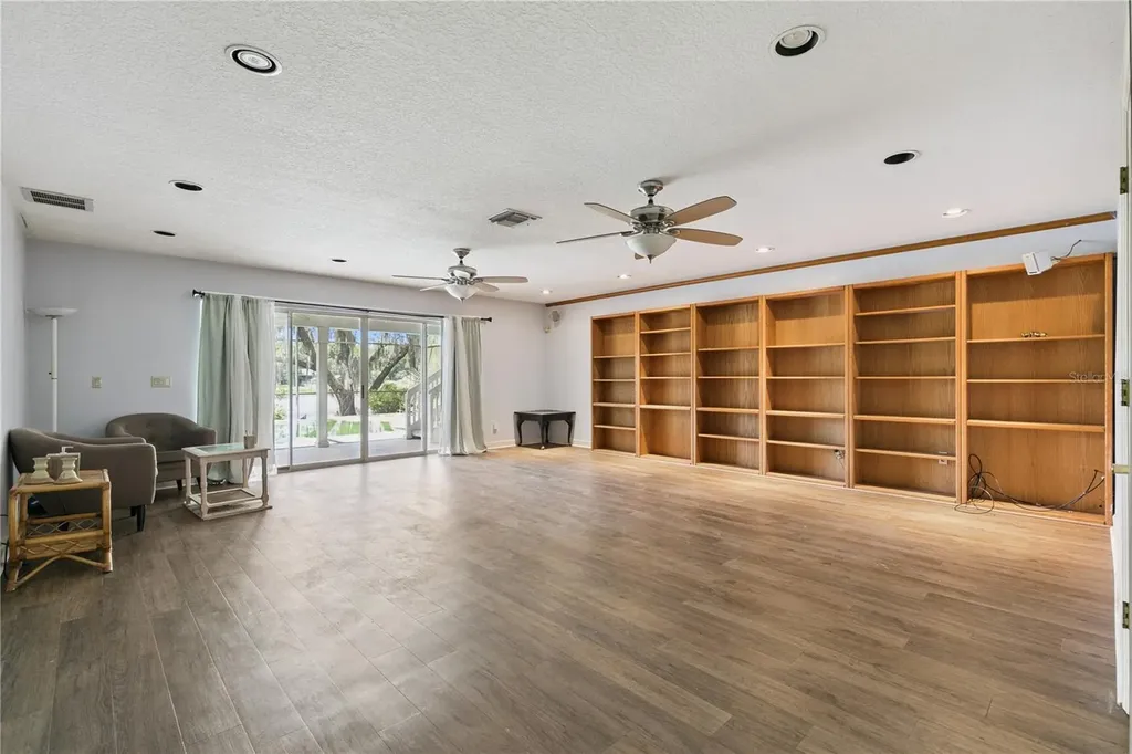 1813 Hidden Pine Lane Apopka FL 32712