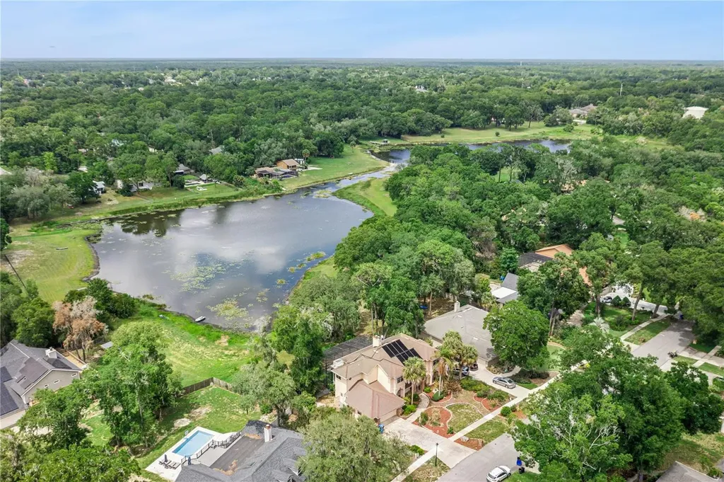 1813 Hidden Pine Lane Apopka FL 32712