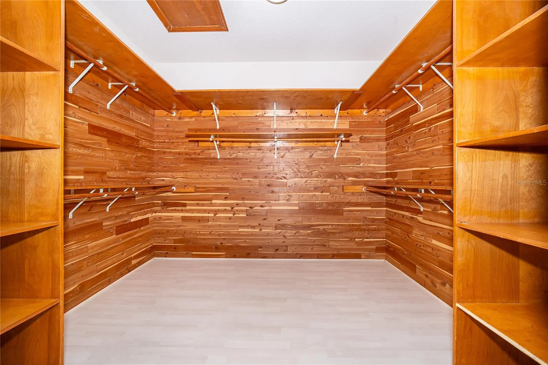 1813 Hidden Pine Lane Apopka FL 32712