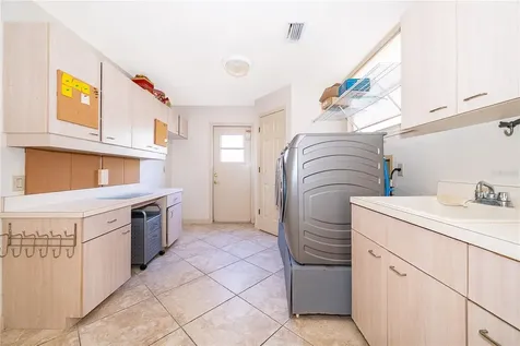 1813 Hidden Pine Lane Apopka FL 32712