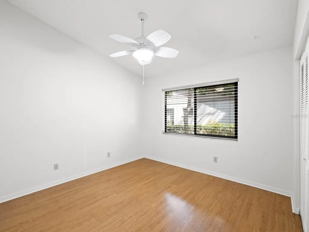 1880 Whispering Way Tarpon Springs FL 34689