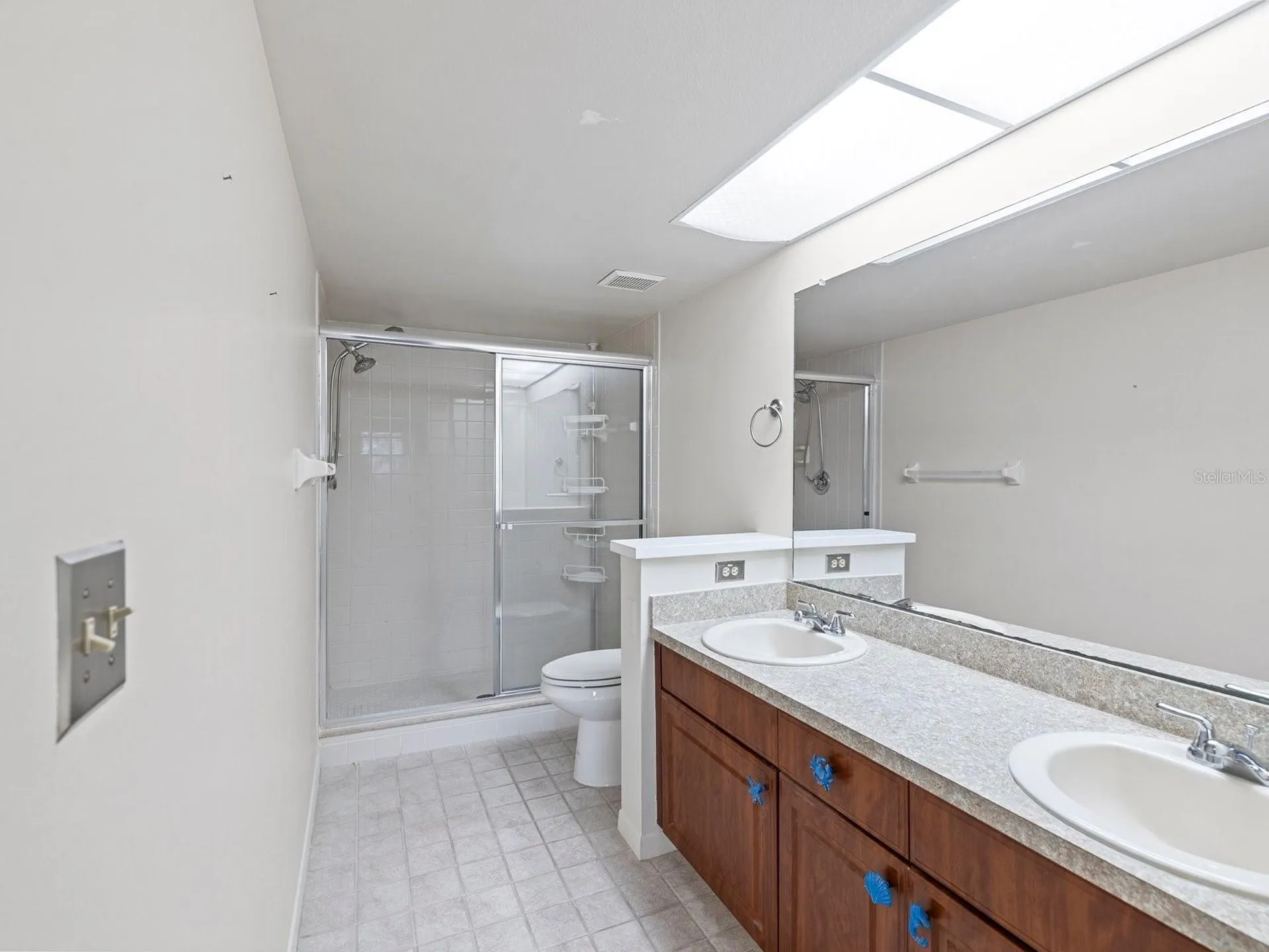 1880 Whispering Way Tarpon Springs FL 34689