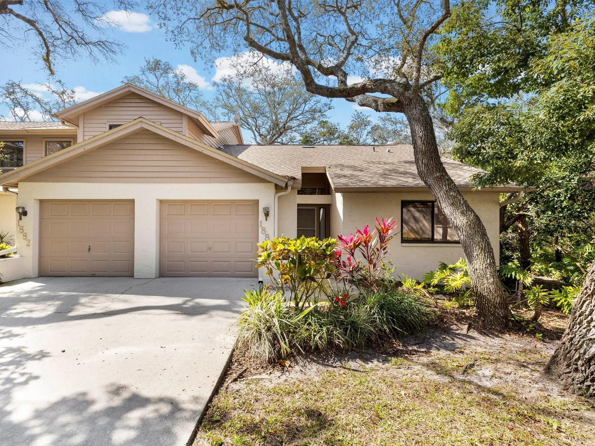 1880 Whispering Way Tarpon Springs FL 34689