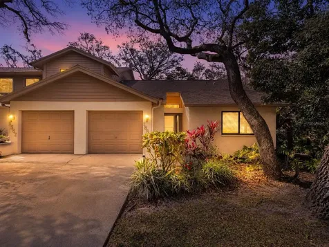 1880 Whispering Way Tarpon Springs FL 34689