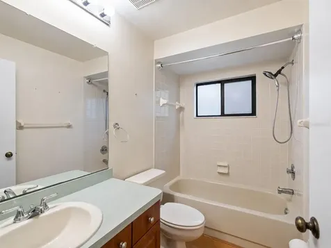 1880 Whispering Way Tarpon Springs FL 34689