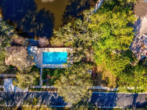 1880 Whispering Way Tarpon Springs FL 34689