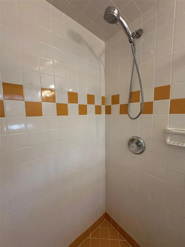 2111 Avenue B Bradenton Beach FL 34217