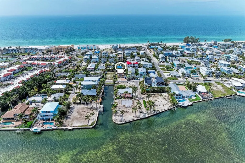 2111 Avenue B Bradenton Beach FL 34217
