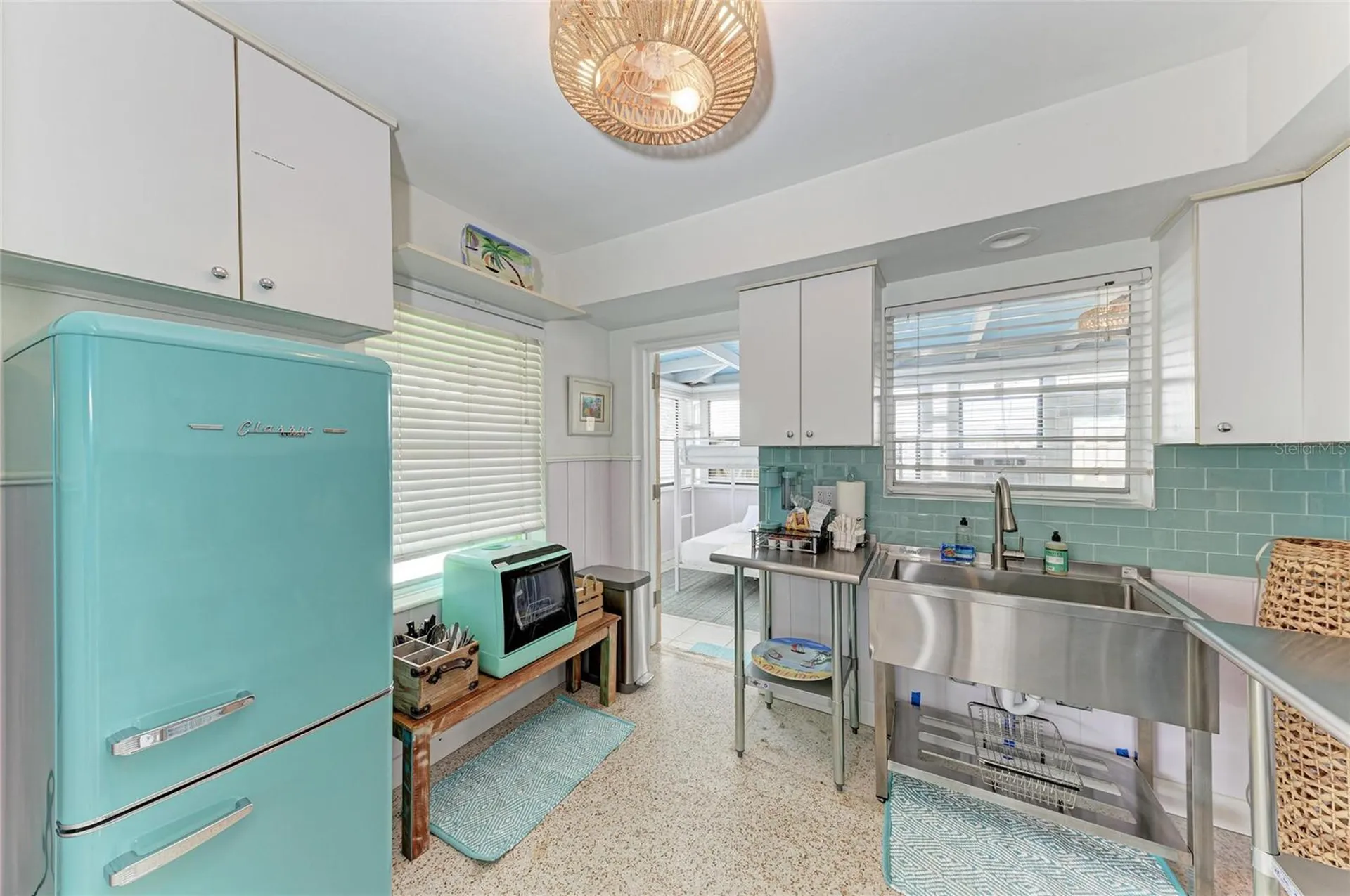 2111 Avenue B Bradenton Beach FL 34217