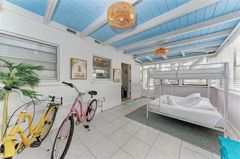 2111 Avenue B Bradenton Beach FL 34217
