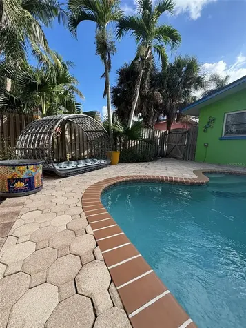 2111 Avenue B Bradenton Beach FL 34217
