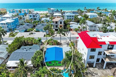 2111 Avenue B Bradenton Beach FL 34217