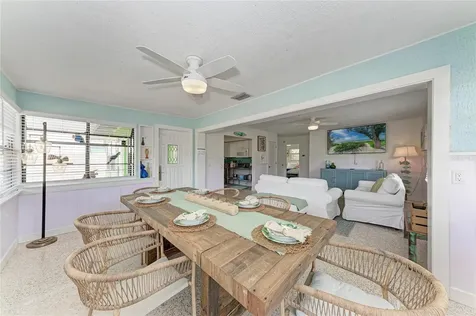 2111 Avenue B Bradenton Beach FL 34217
