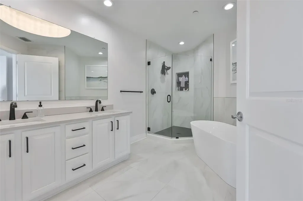 449 S 12th Street Tampa FL 33602