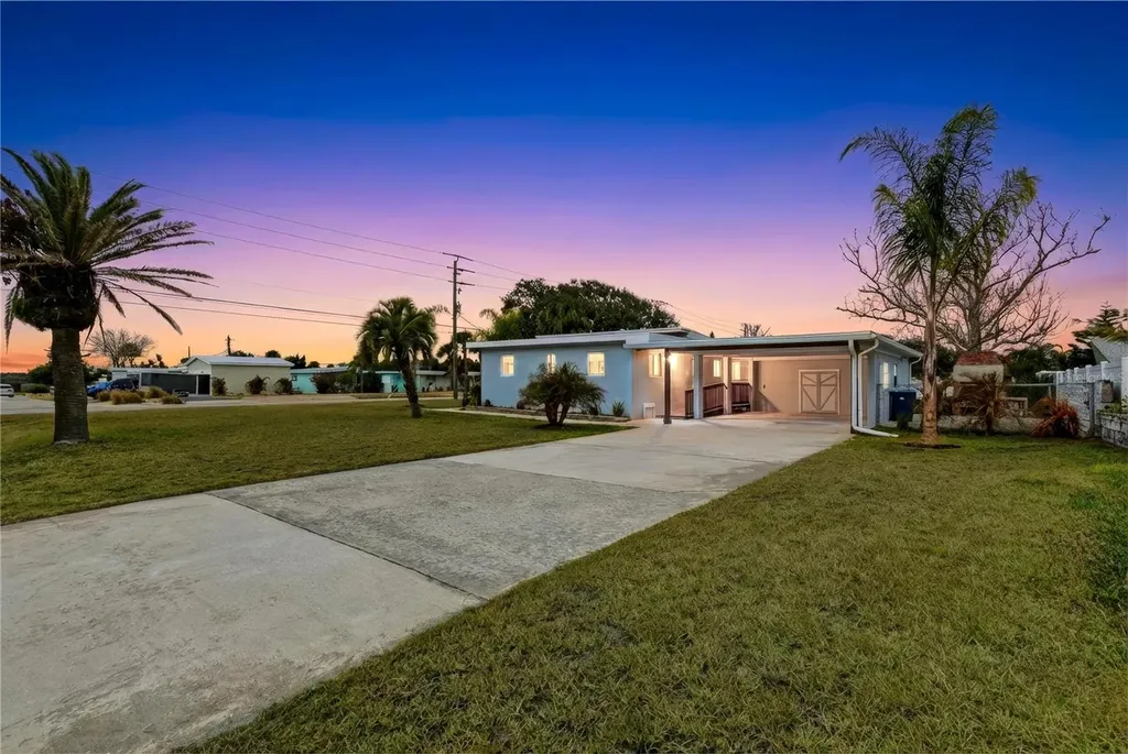 3267 S Peninsula Drive Daytona Beach FL 32118