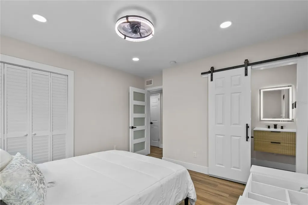 3267 S Peninsula Drive Daytona Beach FL 32118
