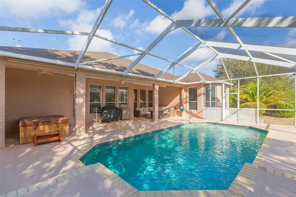 7051 Derwent Glen Circle Land O Lakes FL 34637
