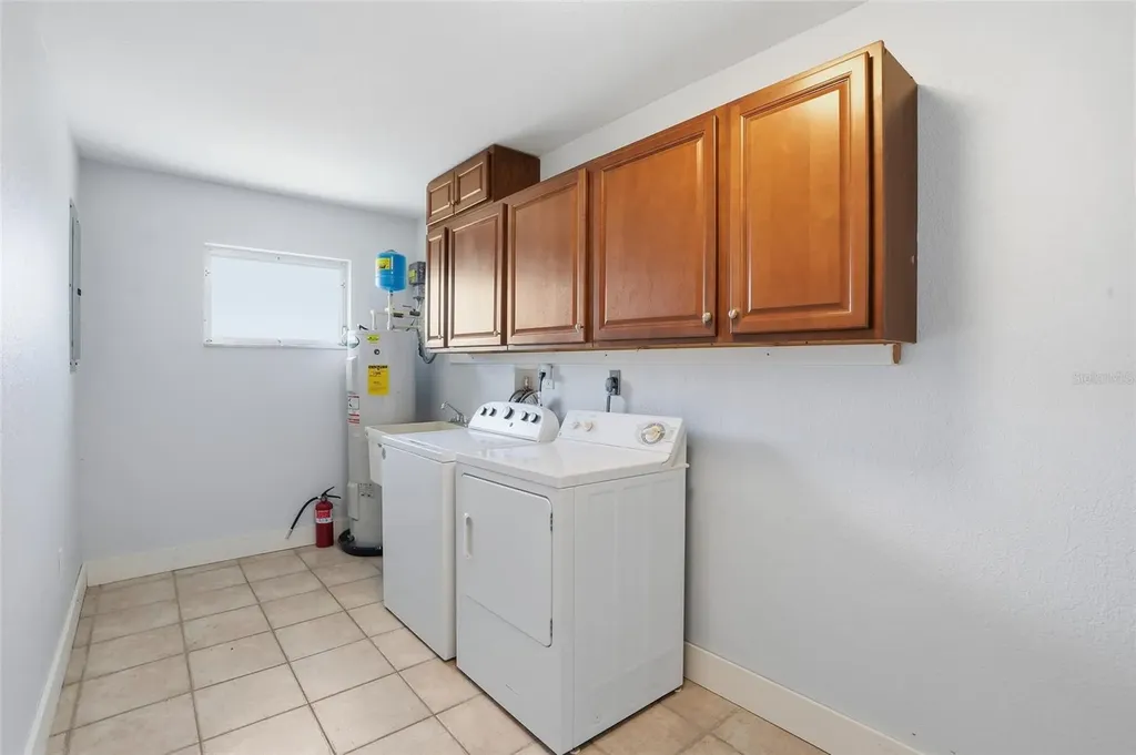 405 Tower Drive Cape Coral FL 33904