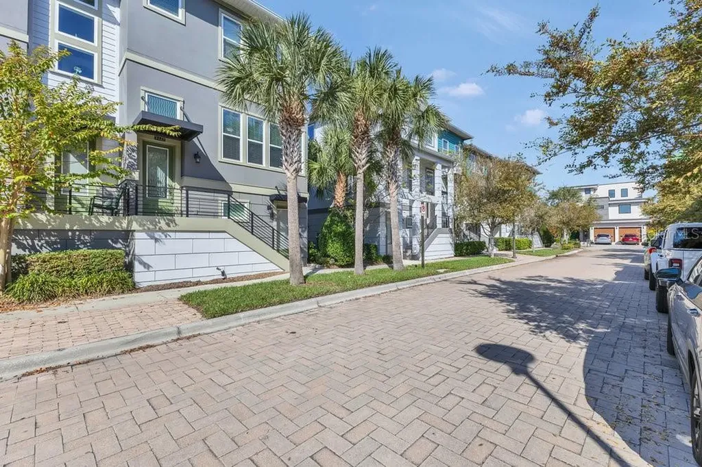 8443 Karrer Terrace Orlando FL 32827