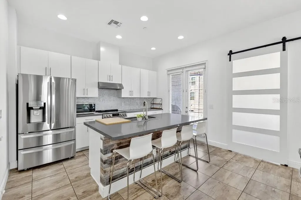 8443 Karrer Terrace Orlando FL 32827