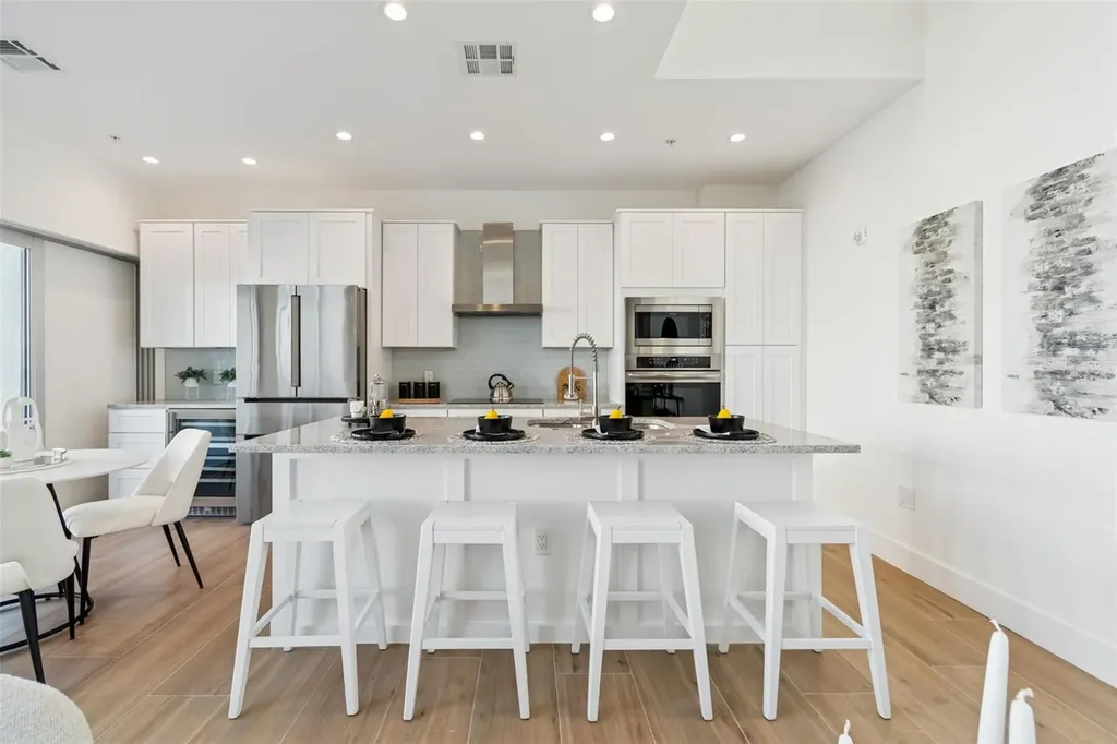 1343 4th Street Sarasota FL 34236