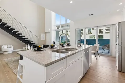 1343 4th Street Sarasota FL 34236