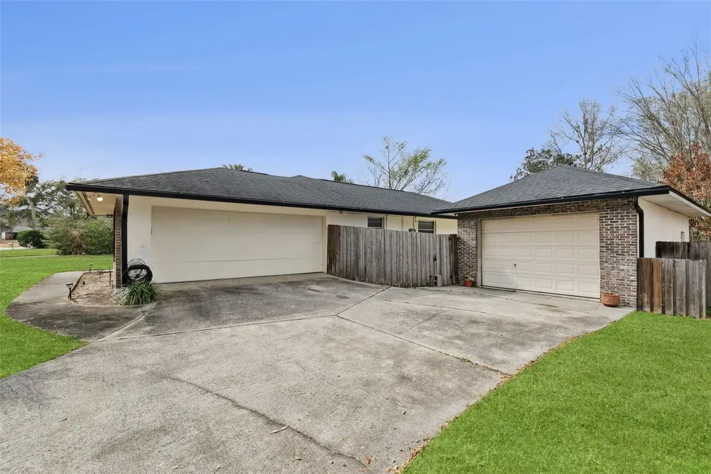 895 Palmetto Street Oviedo FL 32765