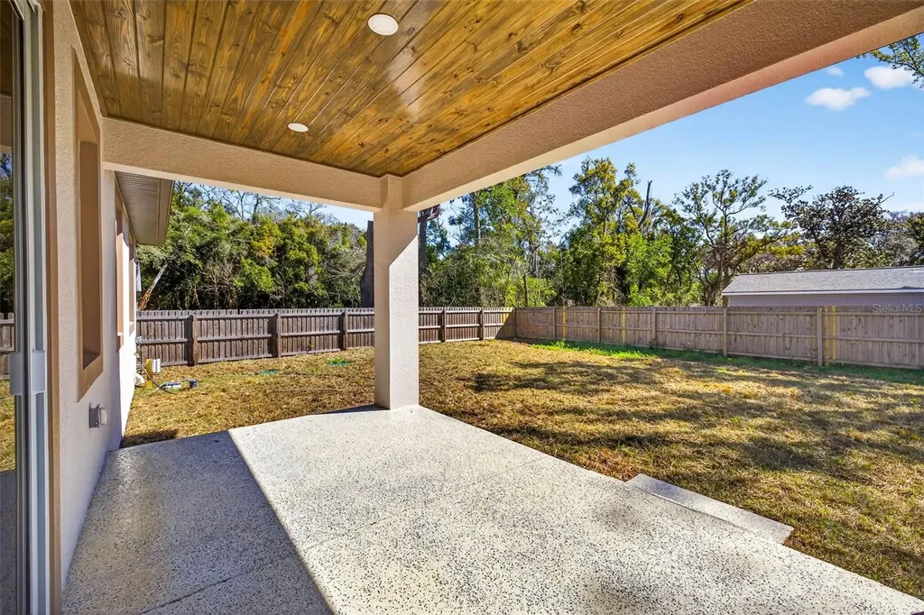 288 Roosevelt Avenue Masaryktown FL 34604