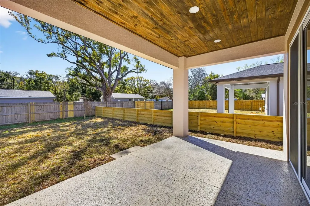 288 Roosevelt Avenue Masaryktown FL 34604