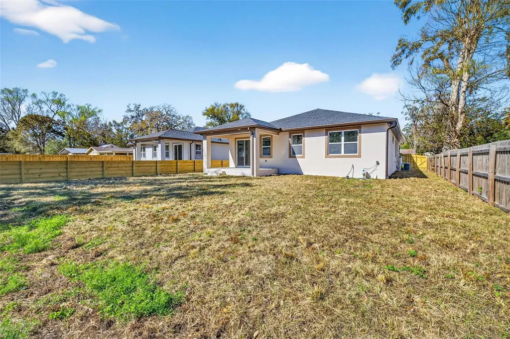 288 Roosevelt Avenue Masaryktown FL 34604