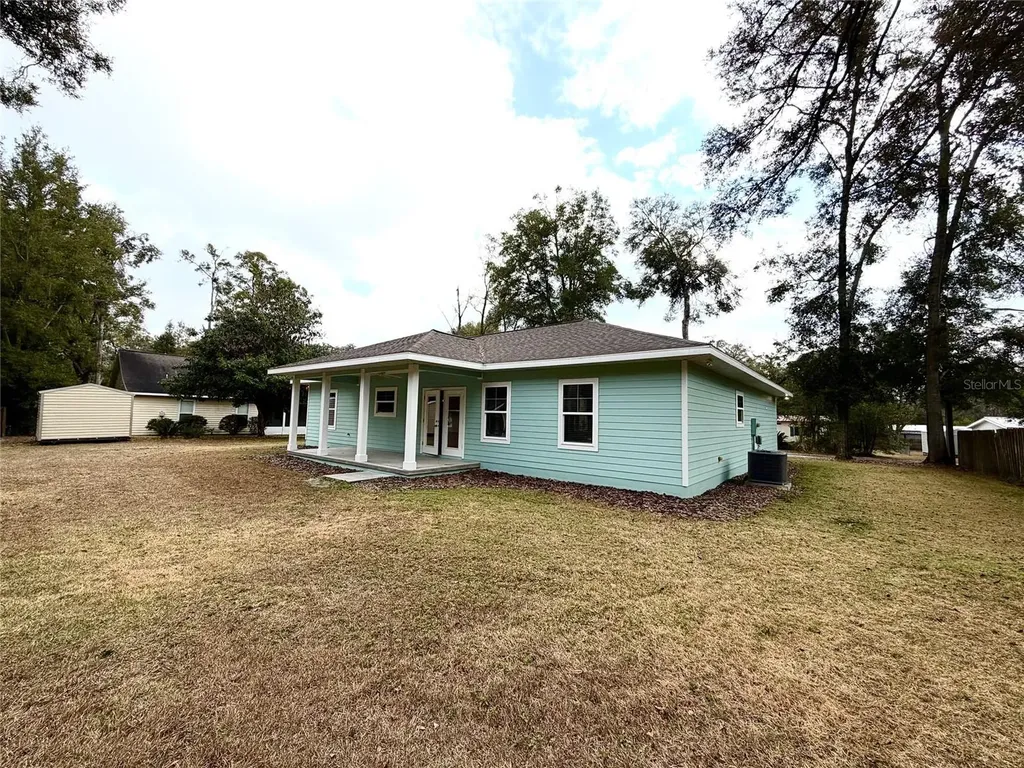 18254 NW 238th Street High Springs FL 32643